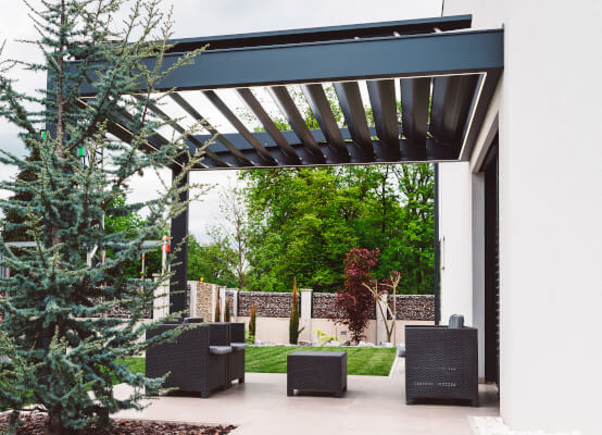 Pergola e lamelle grigio antracite